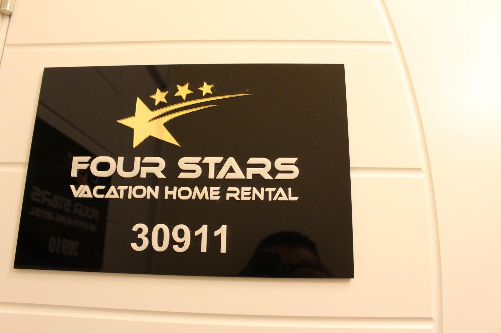Four Stars Hostel Dubái Exterior foto